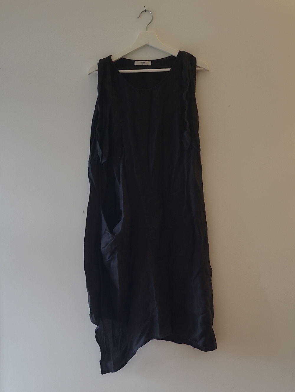 Linen UCHUU Asymetrical Black Cocoon Dress With Pocket